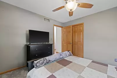 1800  Centennial Ln, Racine, WI 53406 - Photo 32