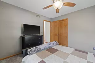 1800 Centennial Ln, Racine, WI 53406 - Photo 32