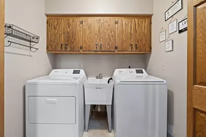 1800  Centennial Ln, Racine, WI 53406 - Photo 10