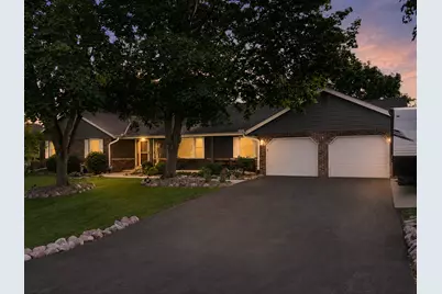 1800  Centennial Ln, Racine, WI 53406 - Photo 4