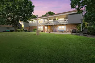 1800 Centennial Ln, Racine, WI 53406 - Photo 52