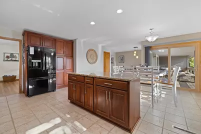 1800  Centennial Ln, Racine, WI 53406 - Photo 16