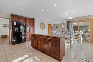 1800 Centennial Ln, Racine, WI 53406 - Photo 16