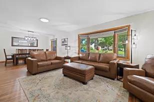 1800 Centennial Ln, Racine, WI 53406 - Photo 6
