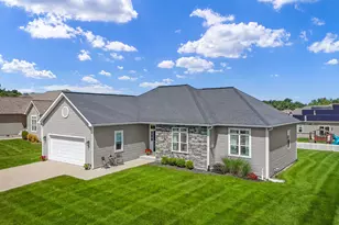 134 N Cranberry St, Elkhorn, WI 53121 - Photo 2