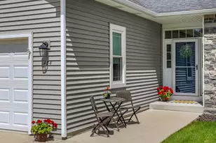 134 N Cranberry St, Elkhorn, WI 53121 - Photo 4