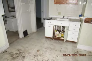 5916 W Dixon St, Milwaukee, WI 53214 - Photo 14