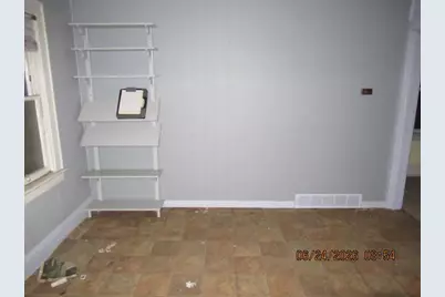 5916 W Dixon St #5918, Milwaukee, WI 53214 - Photo 10