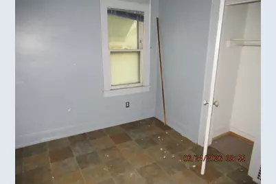 5916 W Dixon St #5918, Milwaukee, WI 53214 - Photo 12