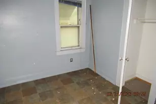 5916 W Dixon St, Milwaukee, WI 53214 - Photo 12
