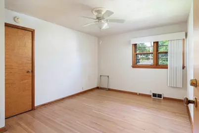 329 S Lincoln Ave, Viroqua, WI 54665 - Photo 12