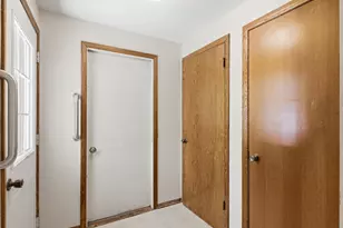 W6333 Burkshire Ln, Plymouth, WI 53073 - Photo 26