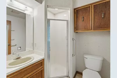 W6333  Burkshire Ln, Plymouth, WI 53073 - Photo 20