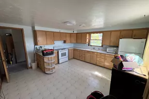 1916 12th St, Two Rivers, WI 54241 - Photo 16