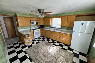 1916 12th St, Two Rivers, WI 54241 - Photo 6