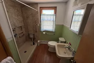 1916 12th St, Two Rivers, WI 54241 - Photo 10