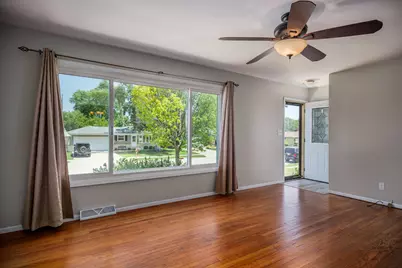8026  50th Ave, Kenosha, WI 53142 - Photo 4