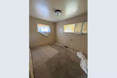 5711 N 60th St, Milwaukee, WI 53218 - Photo 10
