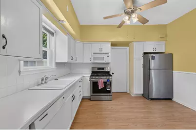 1526  Wisconsin Ave, Racine, WI 53403 - Photo 8
