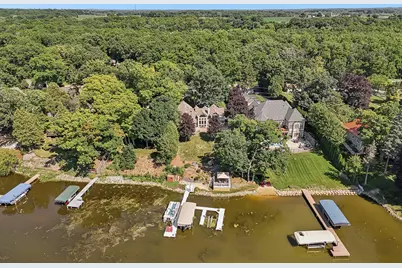 5946 N River Bay Rd, Racine, WI 53185 - Photo 44