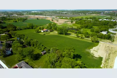 7115  75th St, Kenosha, WI 53142 - Photo 1