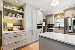 125 N 85th St, Wauwatosa, WI 53226 - Photo 4