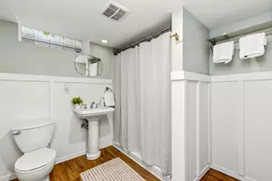 125 N 85th St, Wauwatosa, WI 53226 - Photo 18