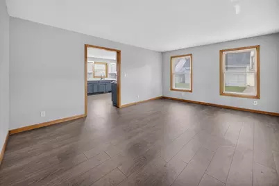 4230 N 45th Pl, Milwaukee, WI 53216 - Photo 4