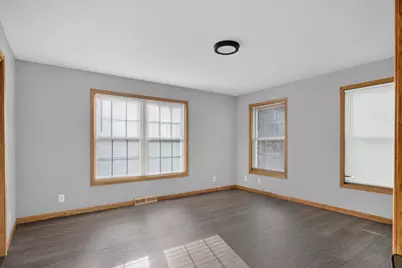 4230 N 45th Pl, Milwaukee, WI 53216 - Photo 18