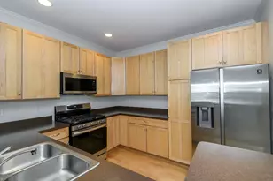 3872 S Lake Dr, Saint Francis, WI 53235 - Photo 8