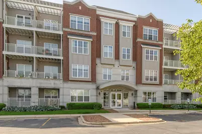 3872 S Lake Dr #101, Saint Francis, WI 53235 - Photo 1