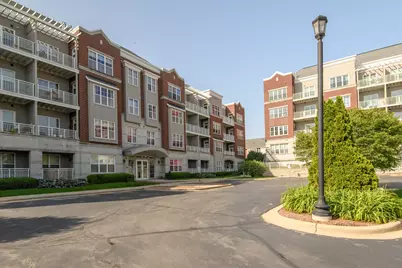 3872 S Lake Dr #101, Saint Francis, WI 53235 - Photo 20
