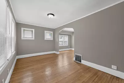 4661 N 49th St, Milwaukee, WI 53218 - Photo 14