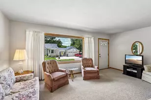 601 Western Ave, Waukesha, WI 53188 - Photo 4