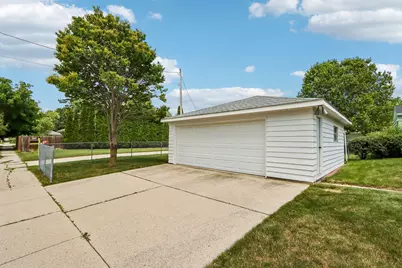 601  Western Ave, Waukesha, WI 53188 - Photo 26