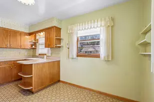 601 Western Ave, Waukesha, WI 53188 - Photo 8