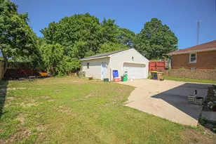 2406 Washington Rd, Kenosha, WI 53140 - Photo 28