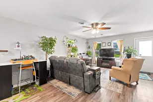 1312 Blaine Ave, Racine, WI 53405 - Photo 8