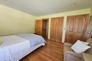 2127 Crestview Ct, Wauwatosa, WI 53226 - Photo 22