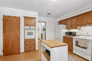 3358 Taylor Ave, Racine, WI 53405 - Photo 16
