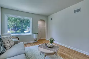 340 N 63rd St, Milwaukee, WI 53213 - Photo 4