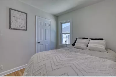 340 N 63rd St, Milwaukee, WI 53213 - Photo 12