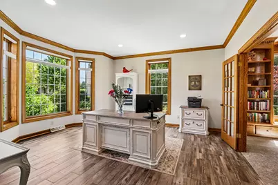W288N3341  Lost Creek Ct, Delafield, WI 53072 - Photo 10