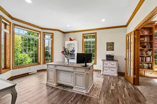 W288N3341 Lost Creek Ct, Delafield, WI 53072 - Photo 10