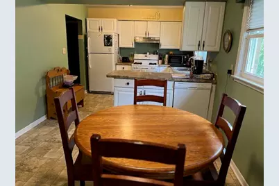 2504 S 8 St, Manitowoc, WI 54220 - Photo 6