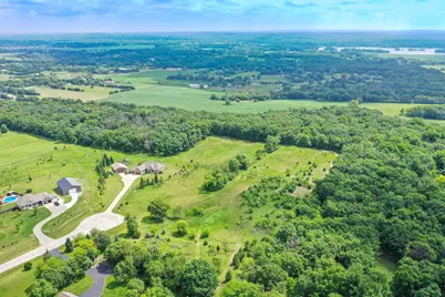 S106W36642  Saddle Ridge Dr, Eagle, WI 53119 - Photo 50