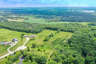 S106W36642 Saddle Ridge Dr, Eagle, WI 53119 - Photo 50
