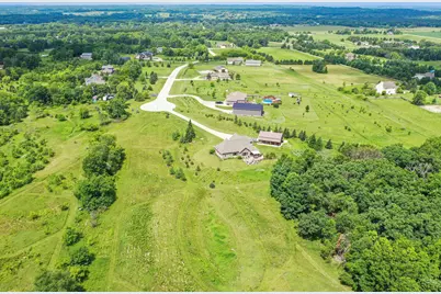 S106W36642  Saddle Ridge Dr, Eagle, WI 53119 - Photo 24