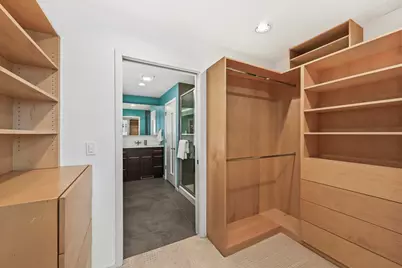 827 E Reservoir Ave #827, Milwaukee, WI 53212 - Photo 18
