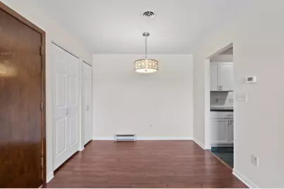 10364 W Whitnall Edge Ct #202, Franklin, WI 53132 - Photo 6